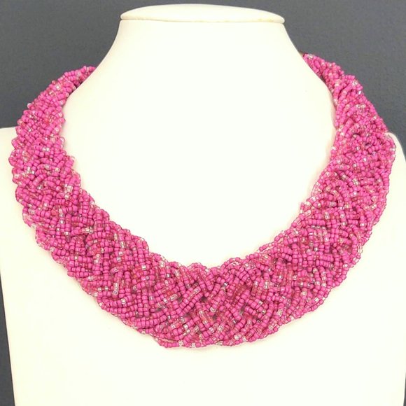 Jewelry - Braided hot pink and clear seed bead necklace